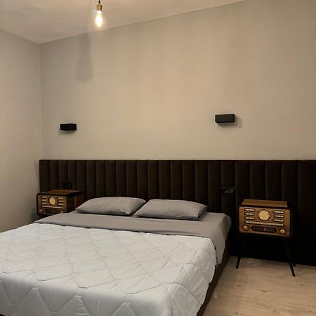 Nikki Apartments 3 Tirana Eksteriør billede